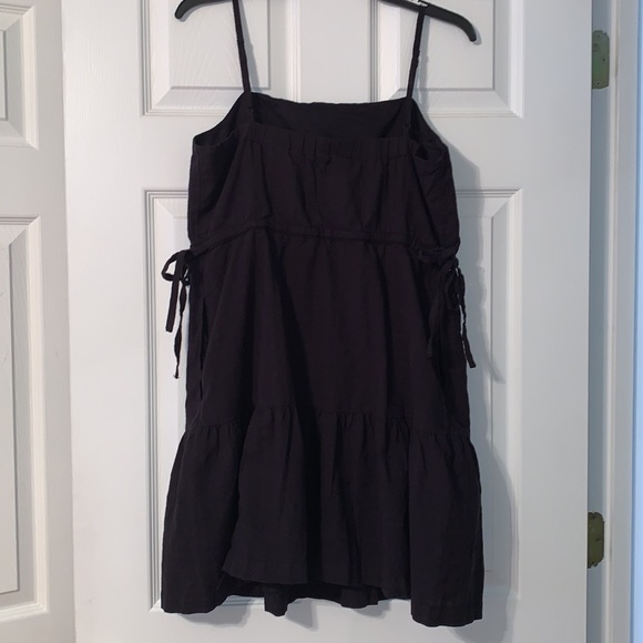 GAP Black Sundress - Picture 2 of 3